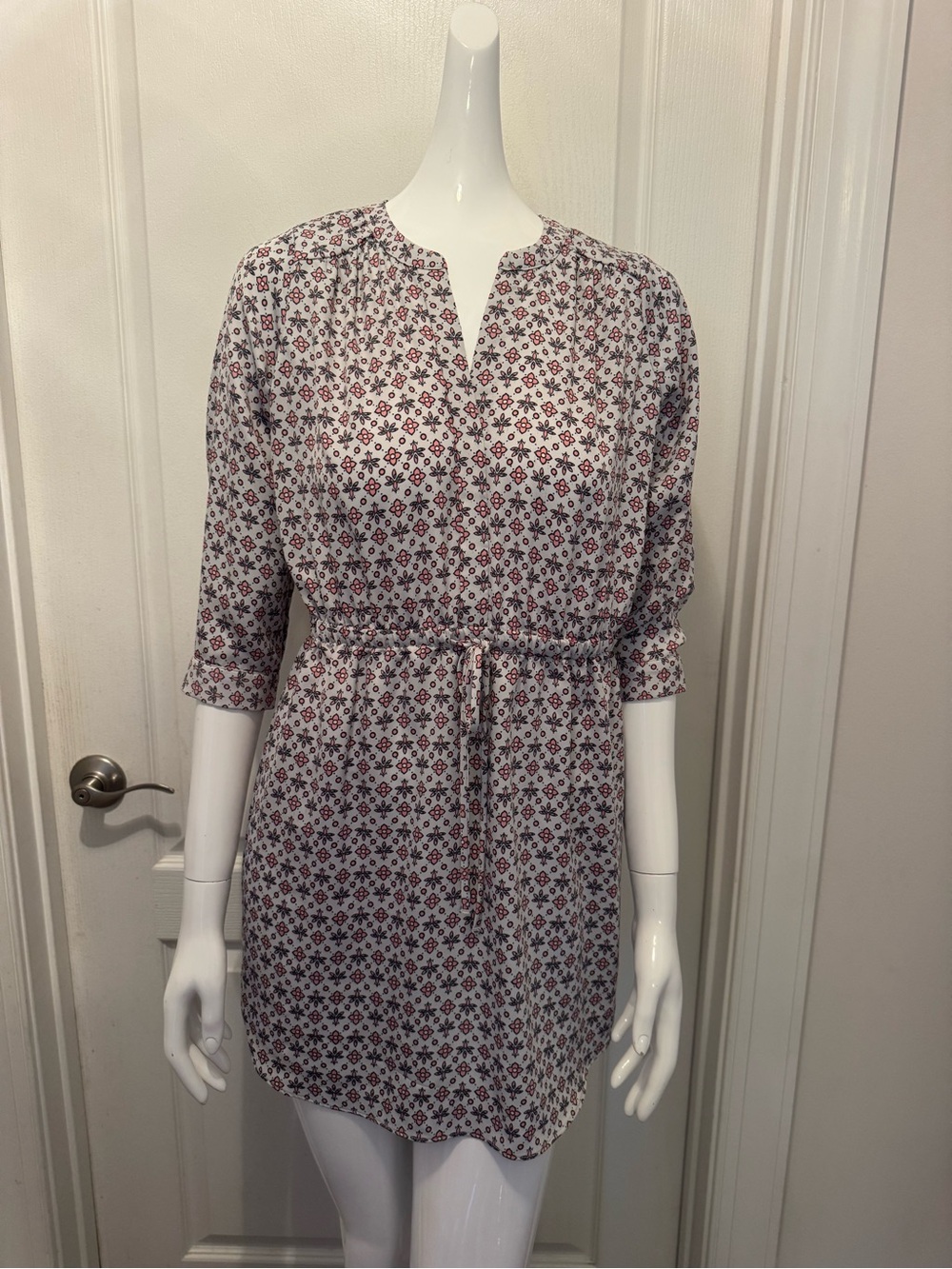 LOFT White Tunic with Red Geometric Print-XSmall